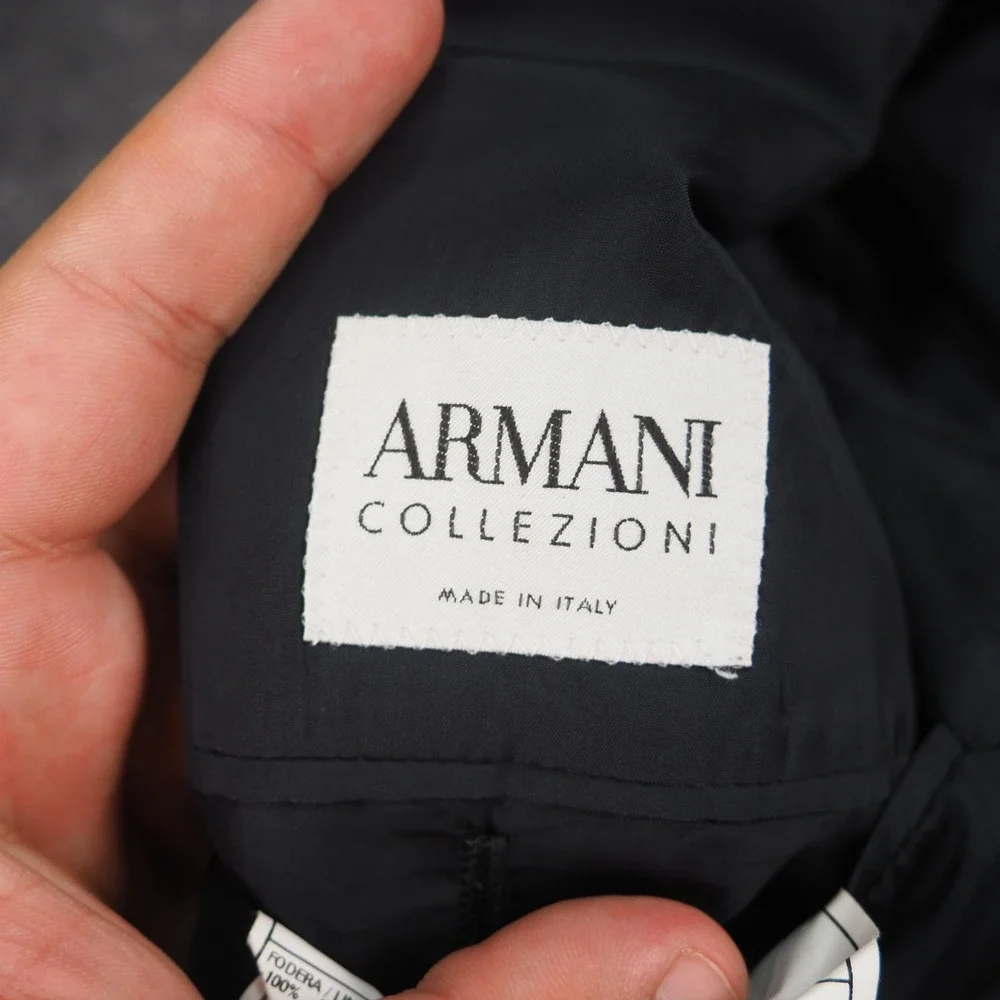 Armani Collezioni Blazer Mens 44R Black Wool Italy Two Button Luxury Sport Coat